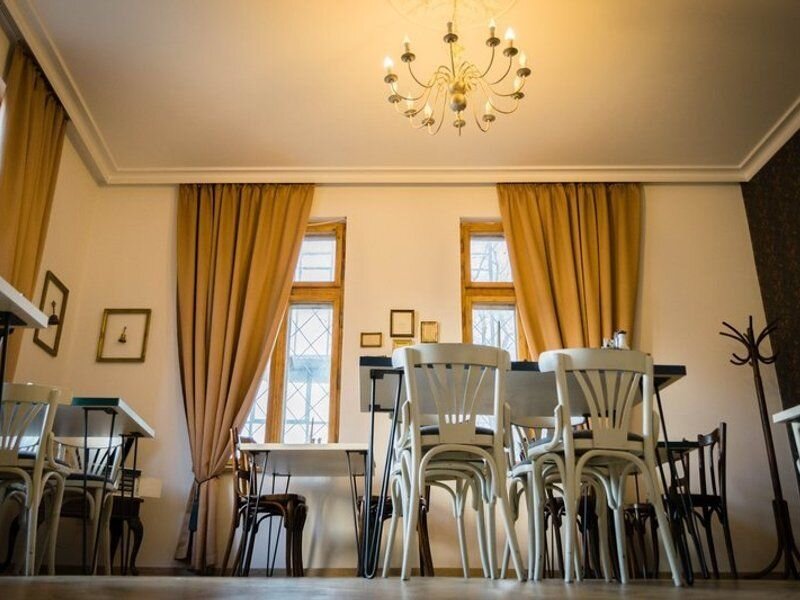 Calea Calarasilor, inchiriere vila central Bucuresti pentru angajati straini sau alte activitati